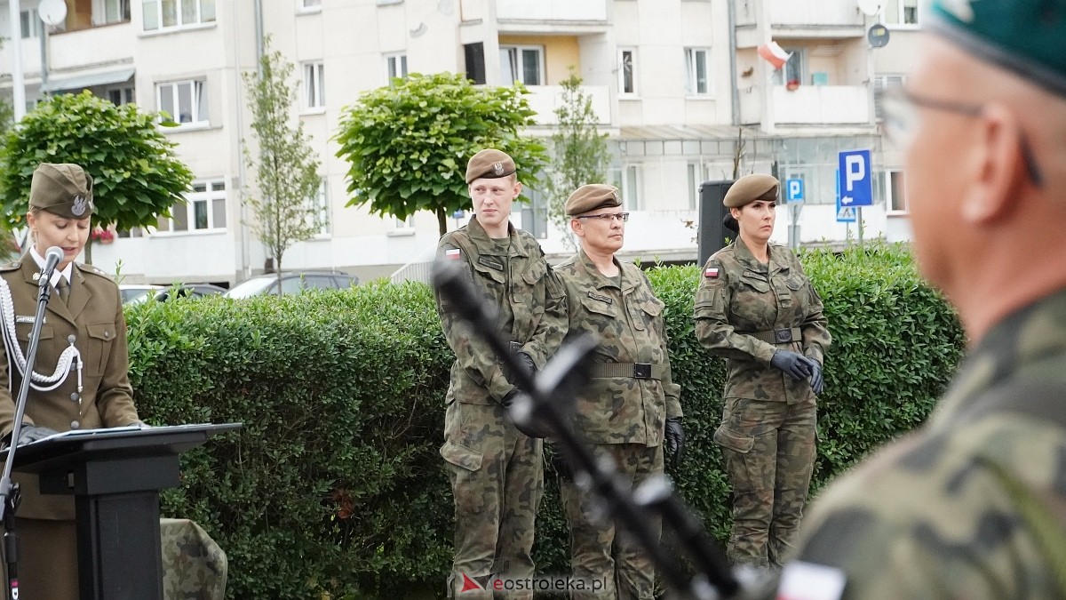 Godzina W i hołd dla Powstańców Warszawy w Ostrołęce [01.08.2025] - zdjęcie #156 - eOstroleka.pl