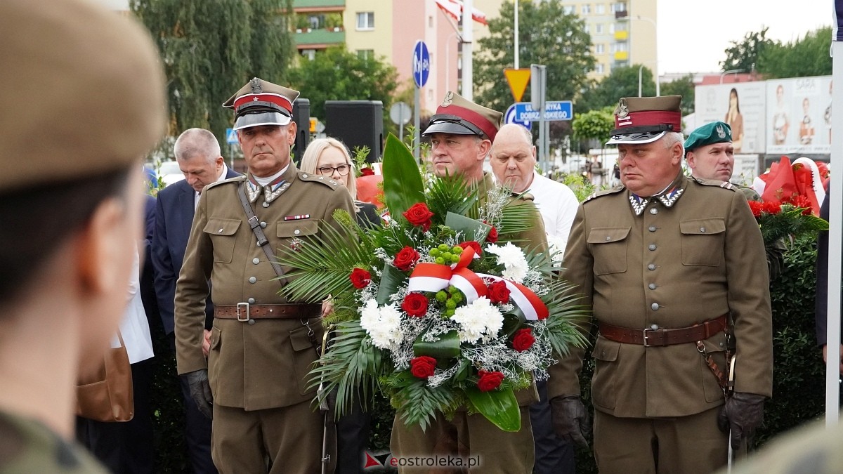 Godzina W i hołd dla Powstańców Warszawy w Ostrołęce [01.08.2025] - zdjęcie #155 - eOstroleka.pl