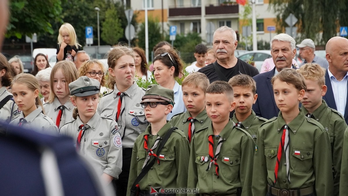 Godzina W i hołd dla Powstańców Warszawy w Ostrołęce [01.08.2025] - zdjęcie #146 - eOstroleka.pl