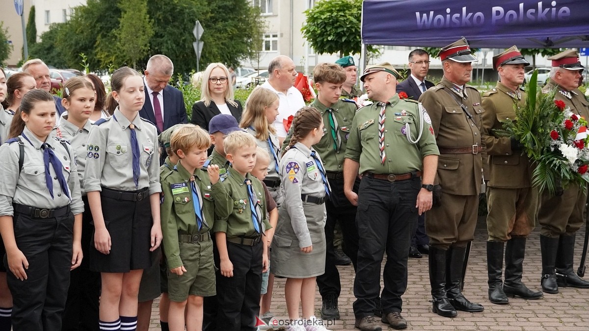 Godzina W i hołd dla Powstańców Warszawy w Ostrołęce [01.08.2025] - zdjęcie #133 - eOstroleka.pl