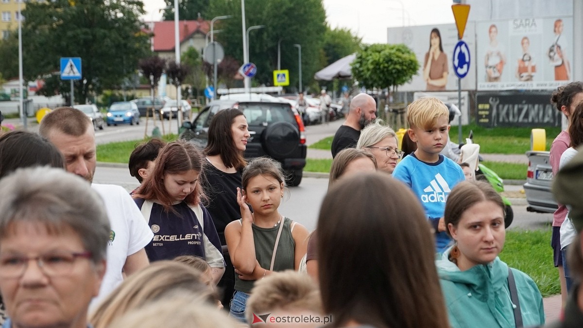 Godzina W i hołd dla Powstańców Warszawy w Ostrołęce [01.08.2025] - zdjęcie #128 - eOstroleka.pl