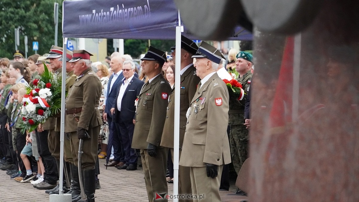 Godzina W i hołd dla Powstańców Warszawy w Ostrołęce [01.08.2025] - zdjęcie #119 - eOstroleka.pl