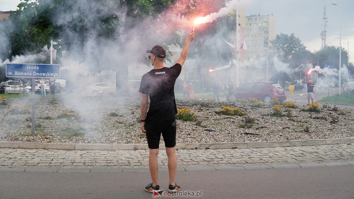 Godzina W i hołd dla Powstańców Warszawy w Ostrołęce [01.08.2025] - zdjęcie #99 - eOstroleka.pl