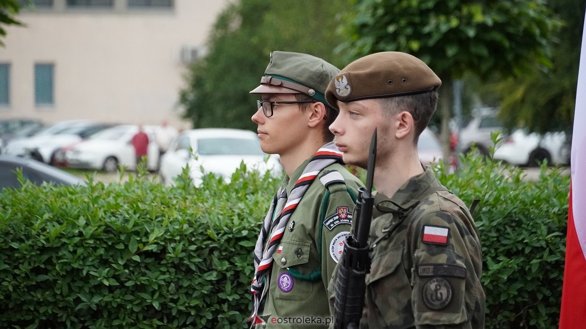Godzina W i hołd dla Powstańców Warszawy w Ostrołęce [01.08.2025] - zdjęcie #80 - eOstroleka.pl