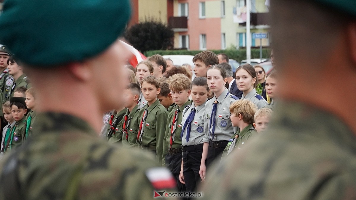 Godzina W i hołd dla Powstańców Warszawy w Ostrołęce [01.08.2025] - zdjęcie #73 - eOstroleka.pl