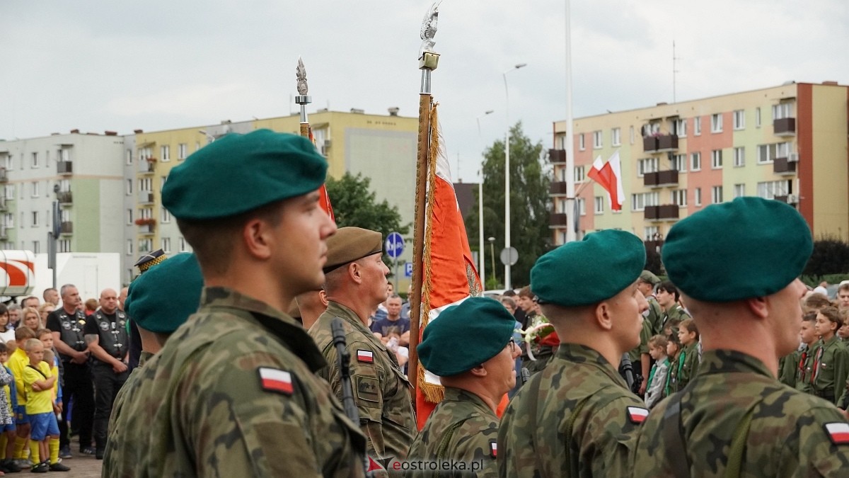 Godzina W i hołd dla Powstańców Warszawy w Ostrołęce [01.08.2025] - zdjęcie #69 - eOstroleka.pl