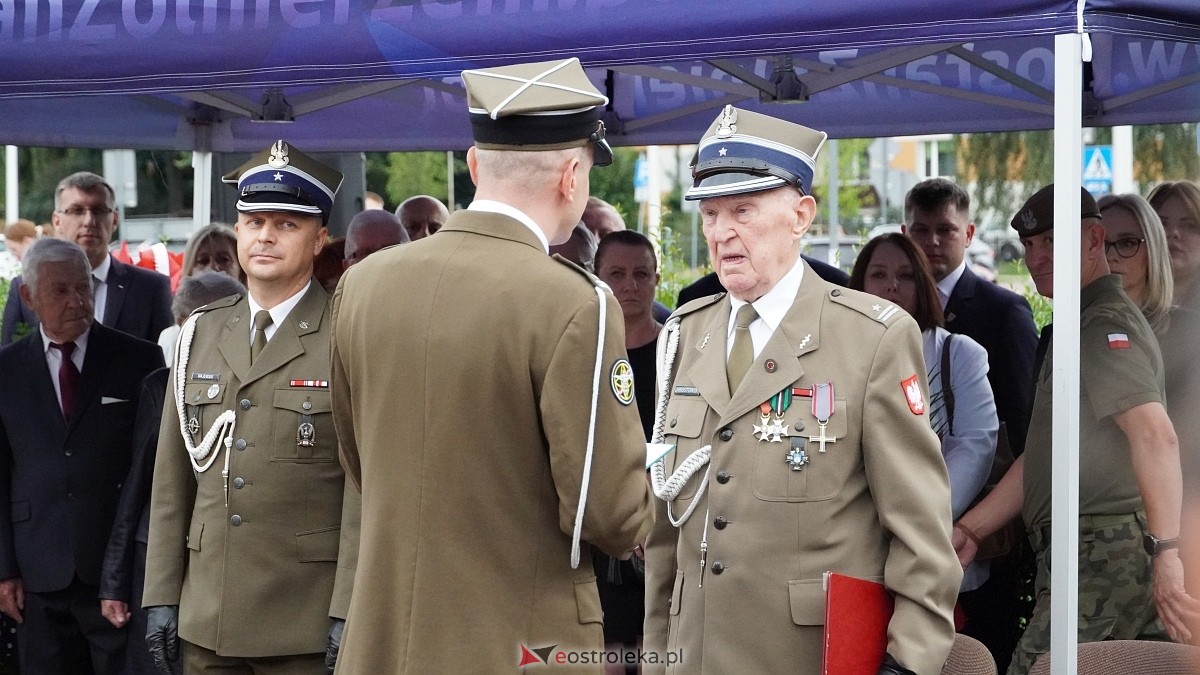 Godzina W i hołd dla Powstańców Warszawy w Ostrołęce [01.08.2025] - zdjęcie #66 - eOstroleka.pl