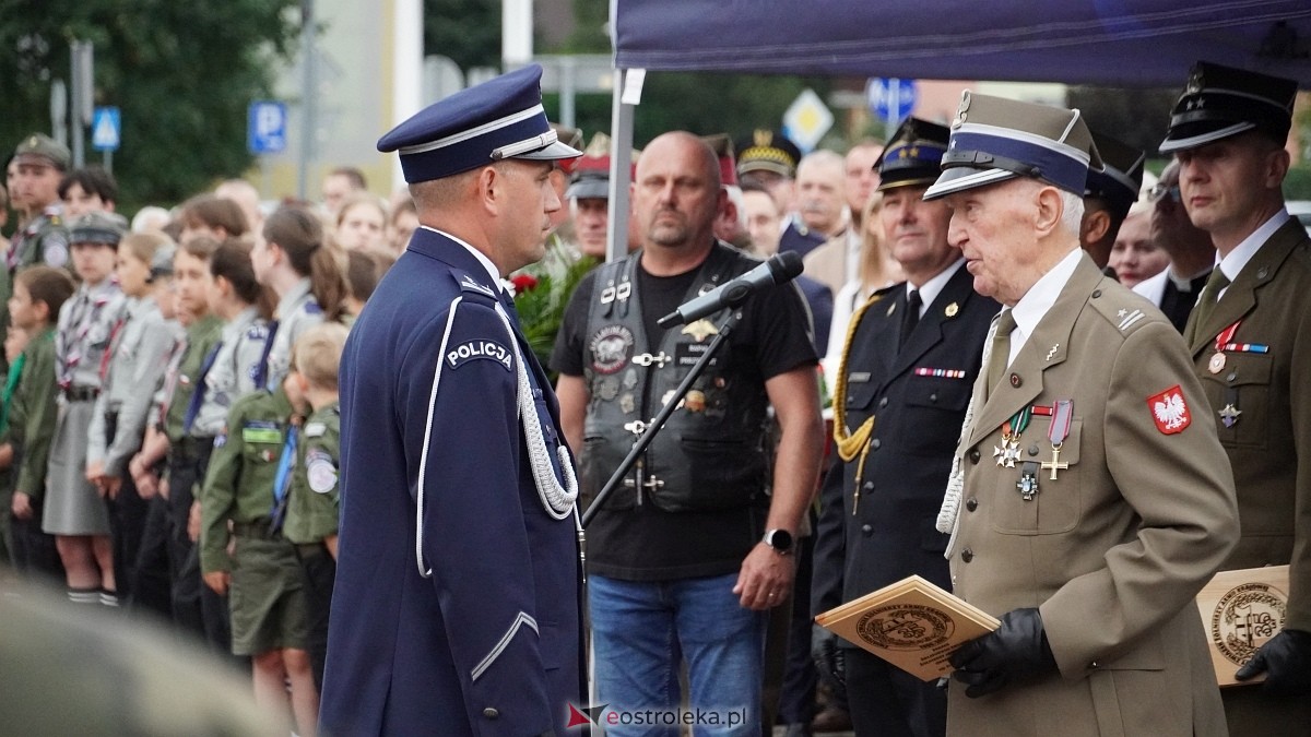Godzina W i hołd dla Powstańców Warszawy w Ostrołęce [01.08.2025] - zdjęcie #58 - eOstroleka.pl