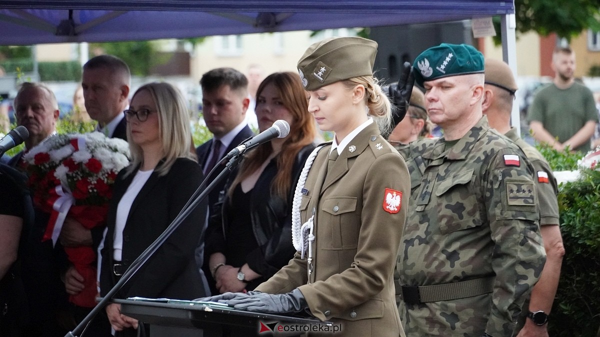Godzina W i hołd dla Powstańców Warszawy w Ostrołęce [01.08.2025] - zdjęcie #50 - eOstroleka.pl