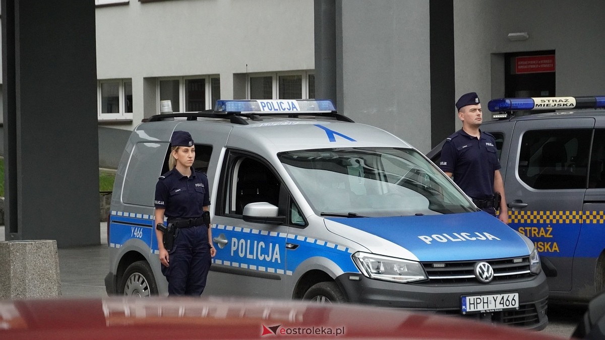 Godzina W i hołd dla Powstańców Warszawy w Ostrołęce [01.08.2025] - zdjęcie #48 - eOstroleka.pl