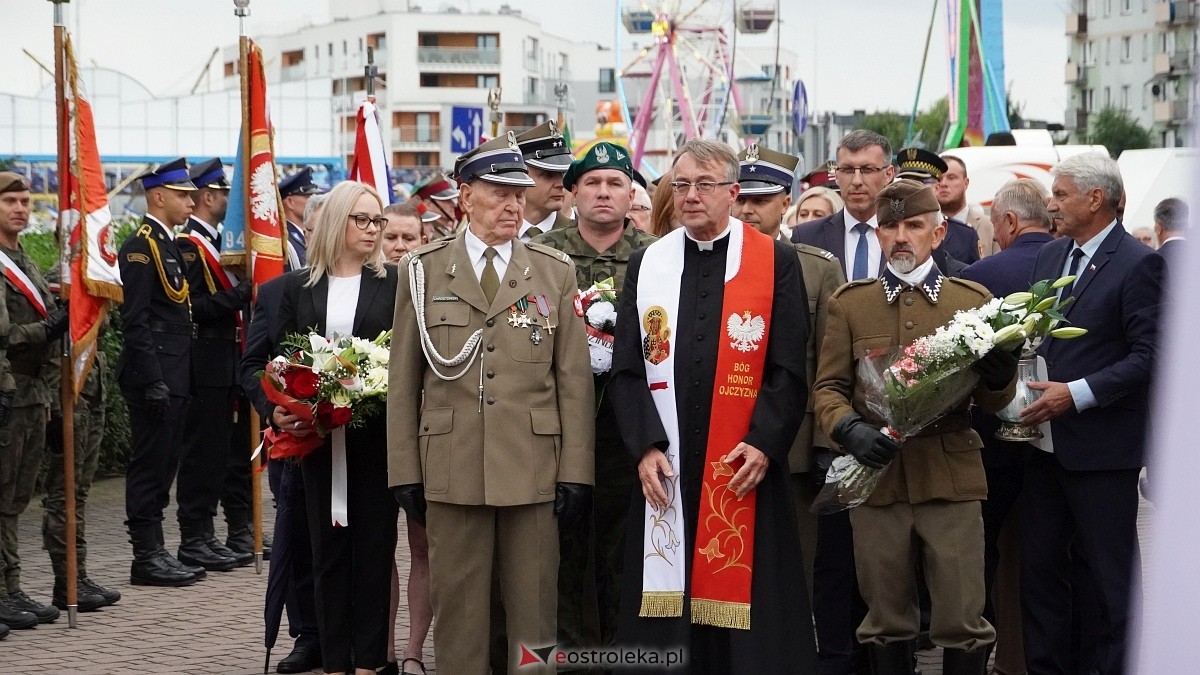 Godzina W i hołd dla Powstańców Warszawy w Ostrołęce [01.08.2025] - zdjęcie #46 - eOstroleka.pl