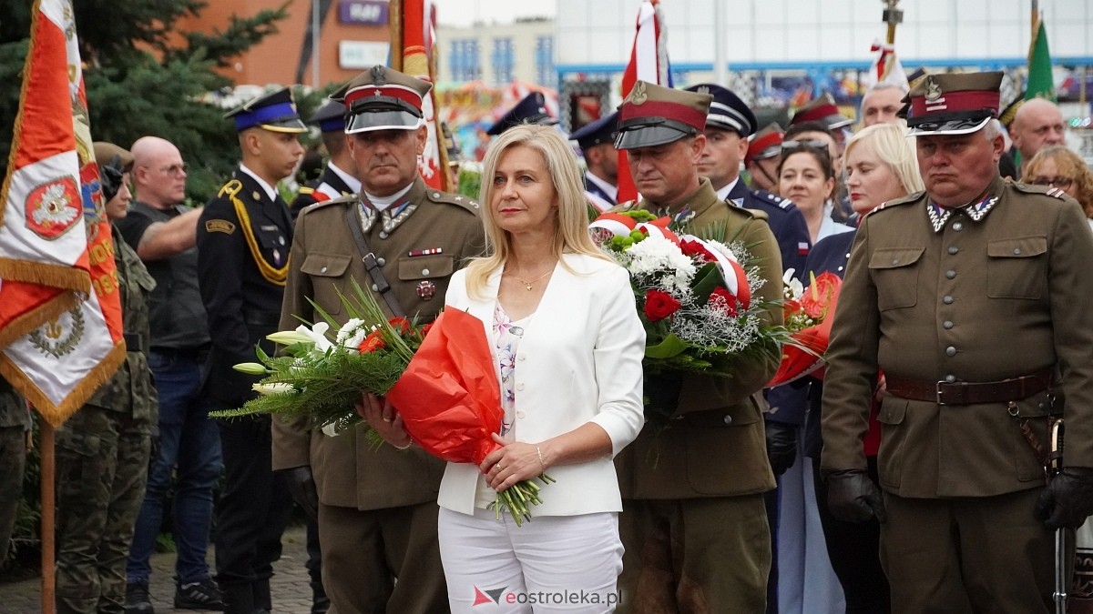 Godzina W i hołd dla Powstańców Warszawy w Ostrołęce [01.08.2025] - zdjęcie #22 - eOstroleka.pl