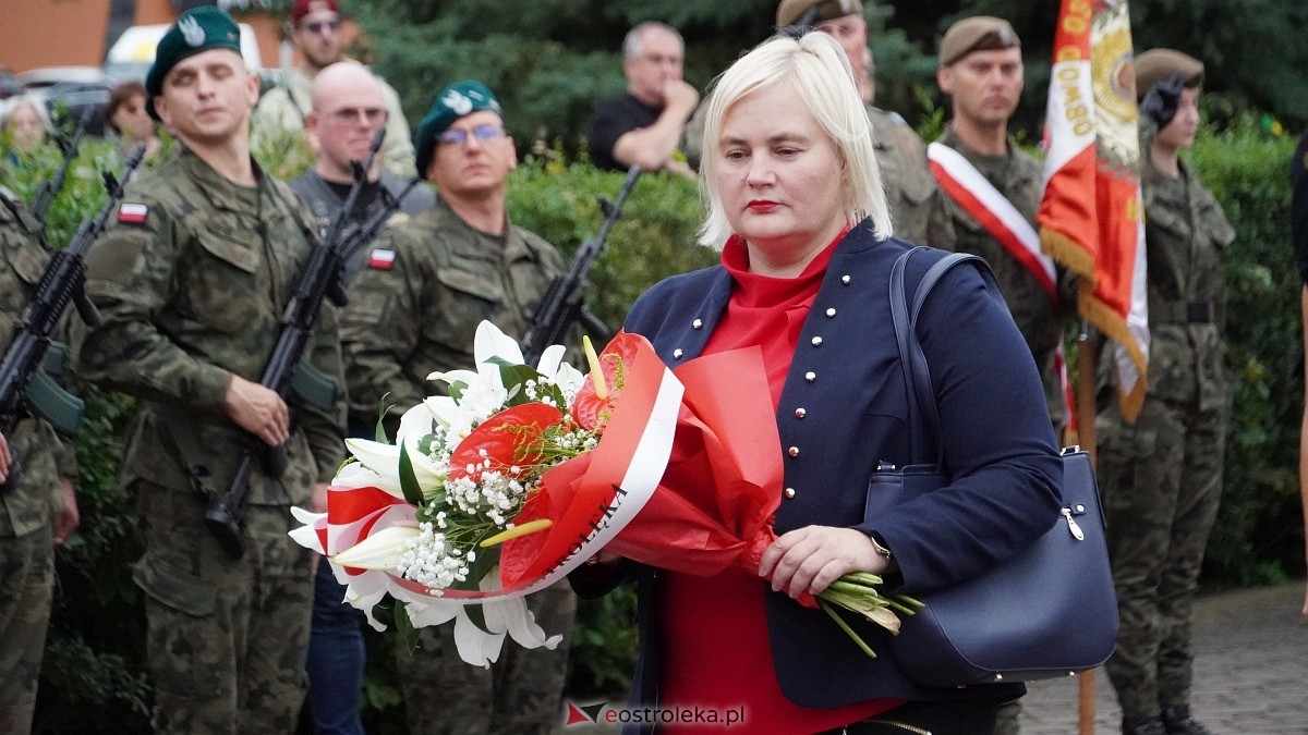 Godzina W i hołd dla Powstańców Warszawy w Ostrołęce [01.08.2025] - zdjęcie #17 - eOstroleka.pl