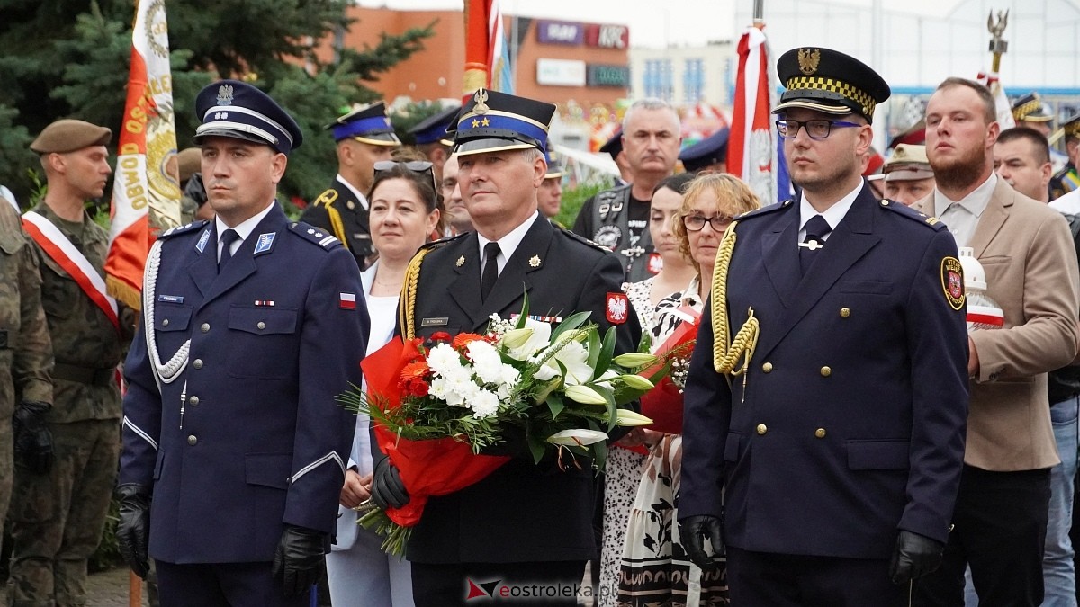Godzina W i hołd dla Powstańców Warszawy w Ostrołęce [01.08.2025] - zdjęcie #10 - eOstroleka.pl