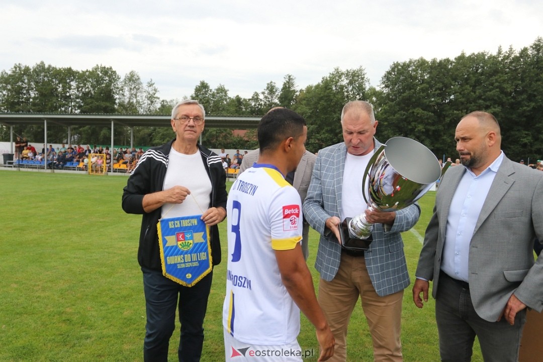 KS CK Troszyn - Wisła II Płock [01.08.2025] - zdjęcie #78 - eOstroleka.pl