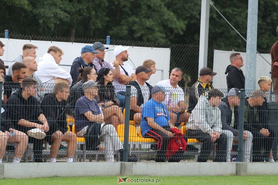 KS CK Troszyn - Wisła II Płock [01.08.2025] - zdjęcie #17 - eOstroleka.pl