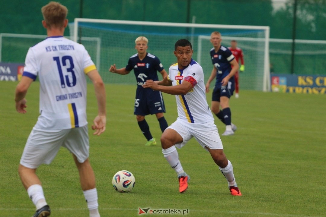 KS CK Troszyn - Wisła II Płock [01.08.2025] - zdjęcie #13 - eOstroleka.pl