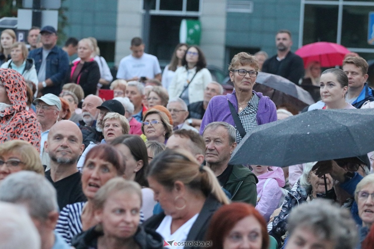 Koncert Ostrołęka Powstańcom Warszawy [01.08.2025] - zdjęcie #30 - eOstroleka.pl