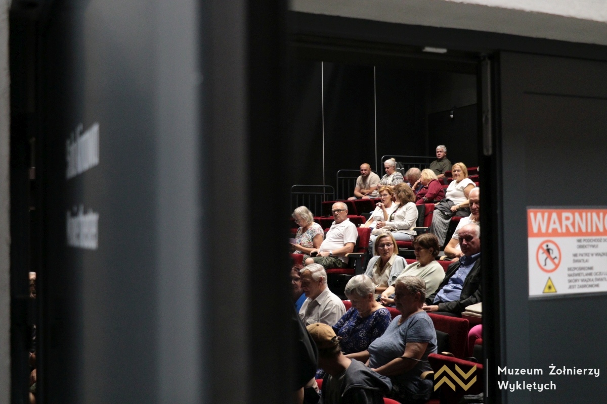 Koncert Kapeli Warszawskiej w Muzeum Żołnierzy Wyklętych [03.08.2025] - zdjęcie #21 - eOstroleka.pl