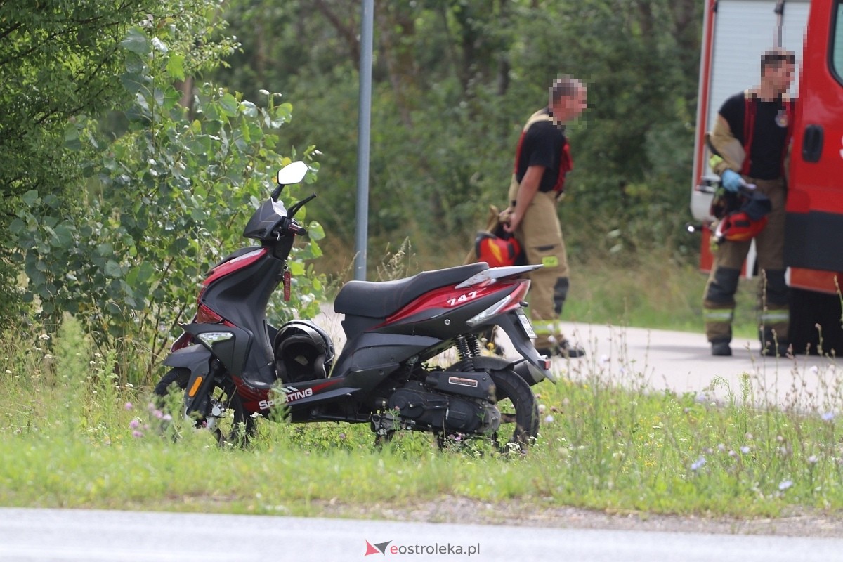 Wypadek w Ponikwi Małej [05.08.2025] - zdjęcie #18 - eOstroleka.pl
