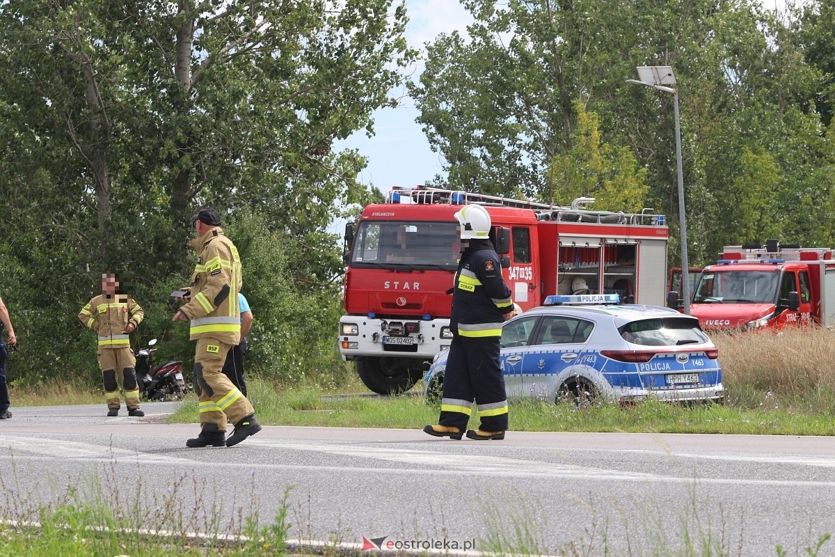 Wypadek w Ponikwi Małej [05.08.2025] - zdjęcie #15 - eOstroleka.pl