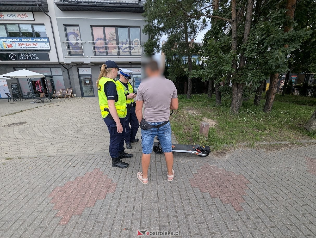 Kontrole elektrycznych hulajnóg i e-rowerów [08.08.2025] - zdjęcie #20 - eOstroleka.pl