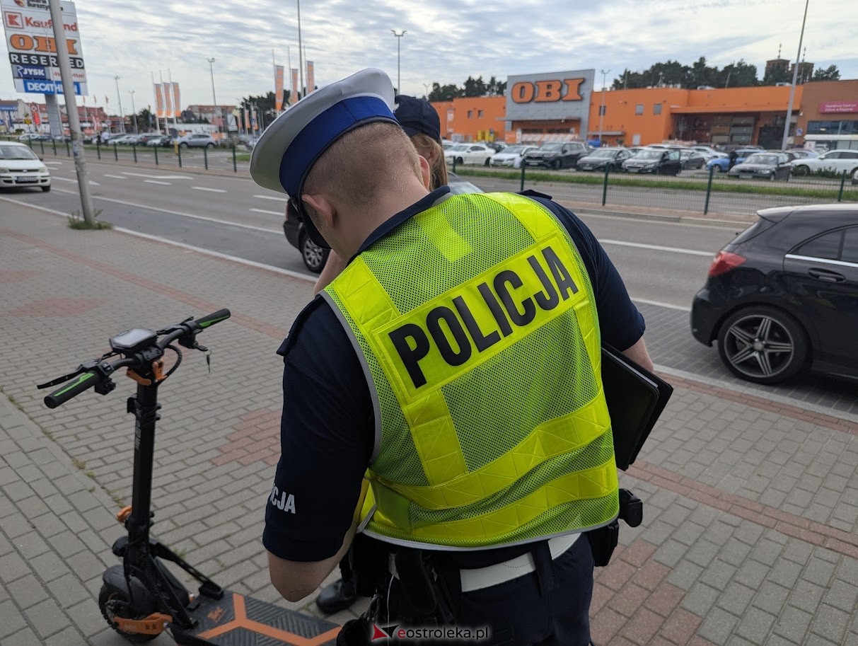 Kontrole elektrycznych hulajnóg i e-rowerów [08.08.2025] - zdjęcie #6 - eOstroleka.pl