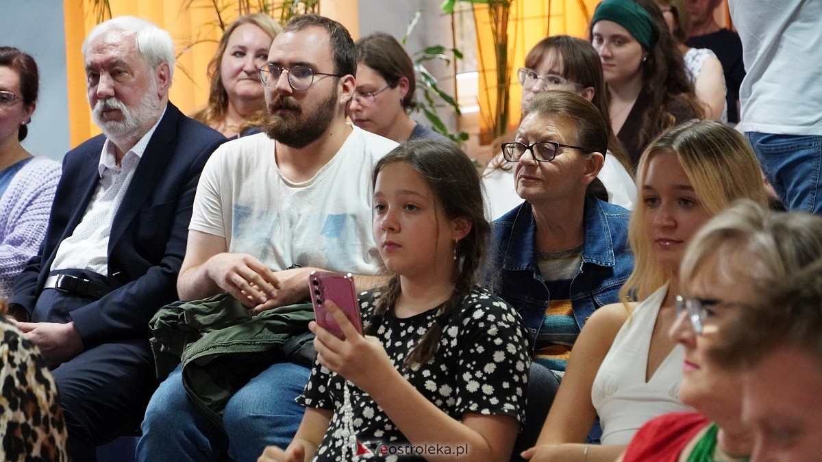 Festiwal Literacki “Dionizje” w Ostrołęce [08.08.2025] - zdjęcie #48 - eOstroleka.pl