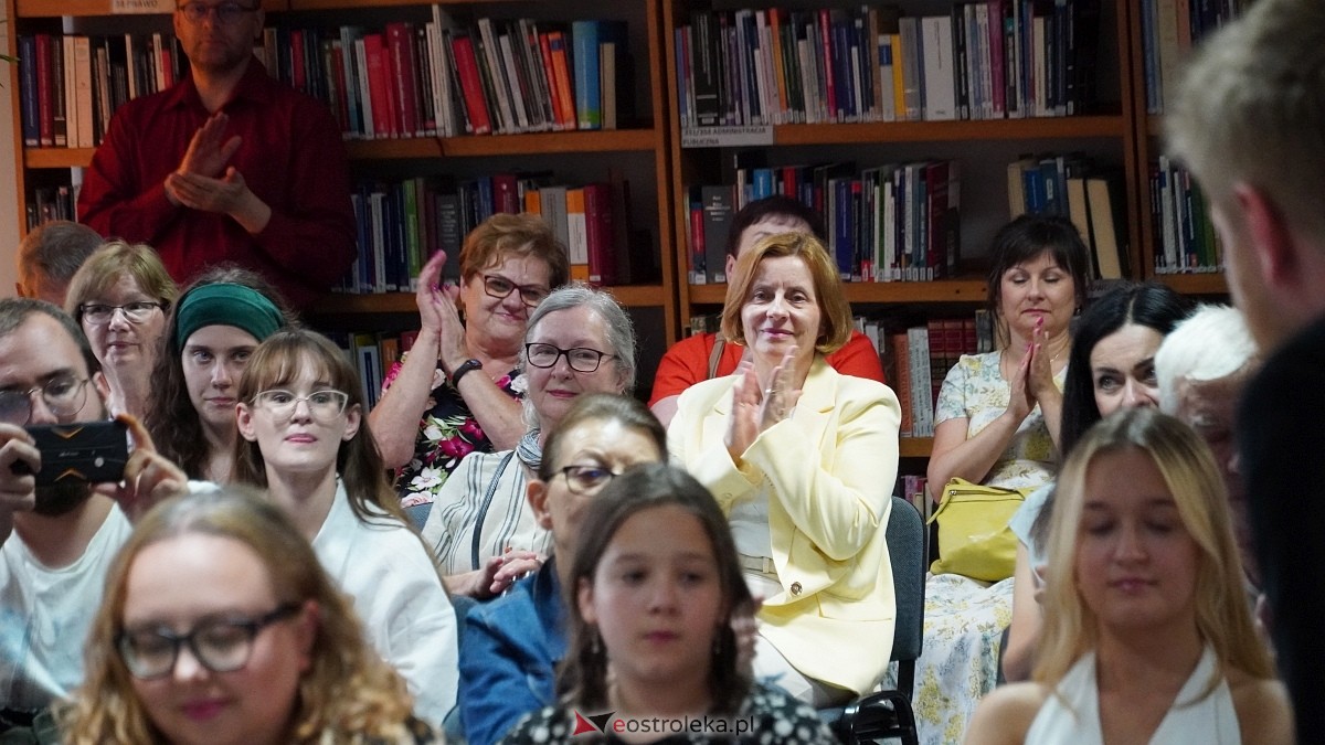 Festiwal Literacki “Dionizje” w Ostrołęce [08.08.2025] - zdjęcie #40 - eOstroleka.pl