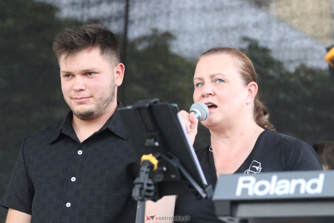 Potańcówka na Placu Wolności [8.08.2025] - zdjęcie #116 - eOstroleka.pl
