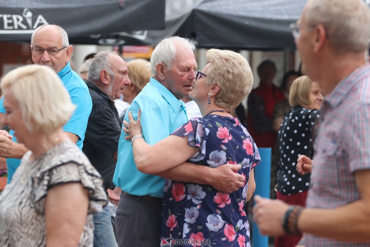 Potańcówka na Placu Wolności [8.08.2025] - zdjęcie #34 - eOstroleka.pl