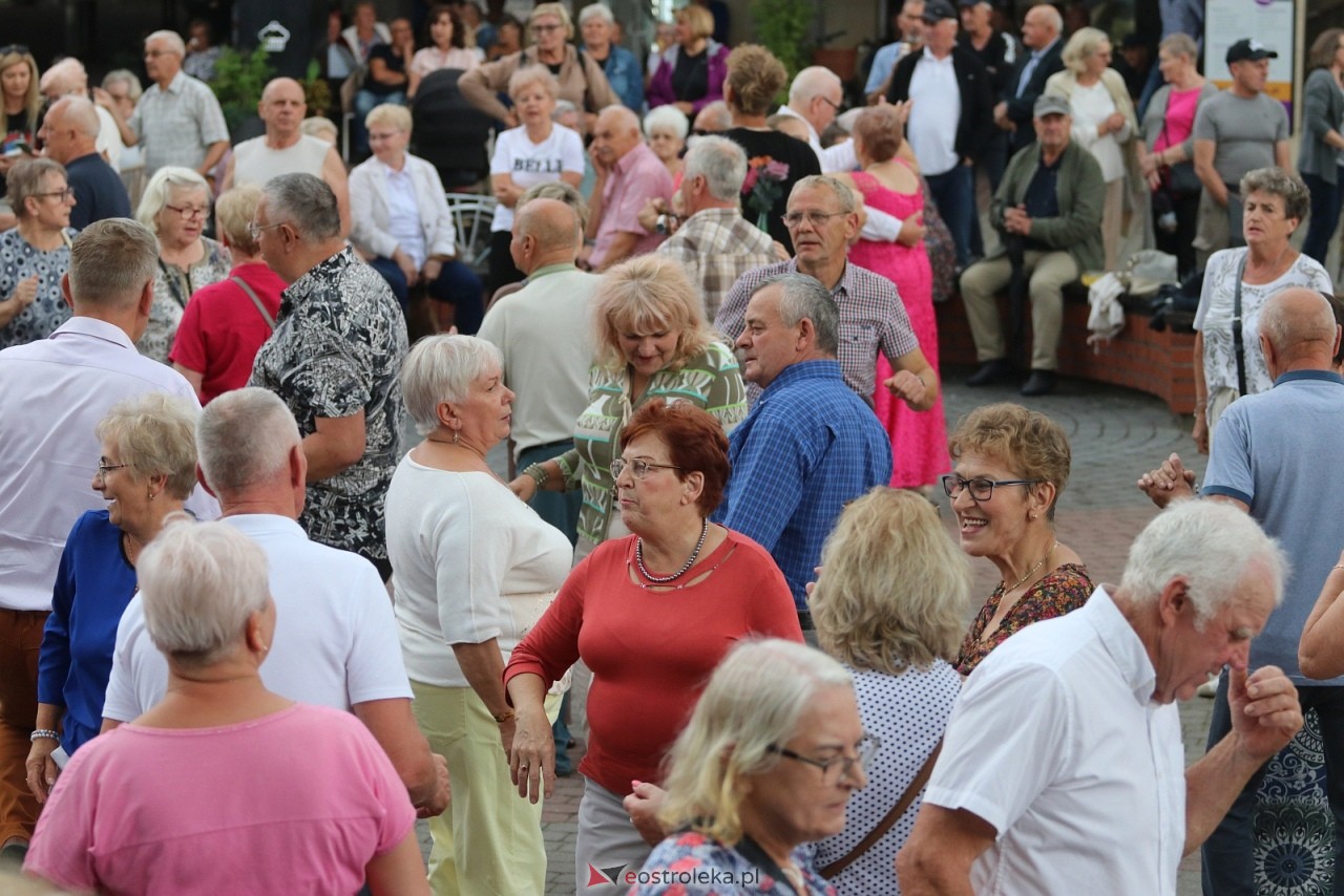 Potańcówka na Placu Wolności [8.08.2025] - zdjęcie #52 - eOstroleka.pl