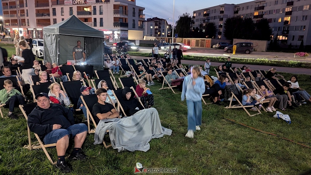 Letnie Kino Plenerowe [08.08.2025] - zdjęcie #31 - eOstroleka.pl
