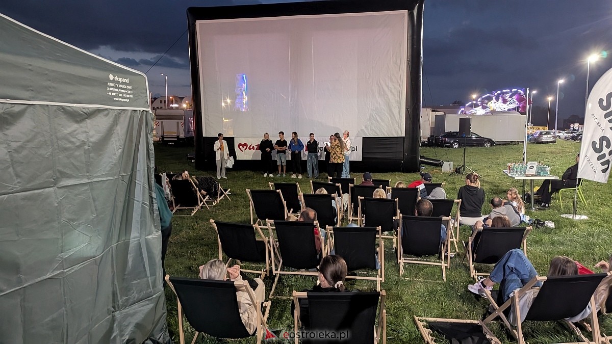 Letnie Kino Plenerowe [08.08.2025] - zdjęcie #11 - eOstroleka.pl
