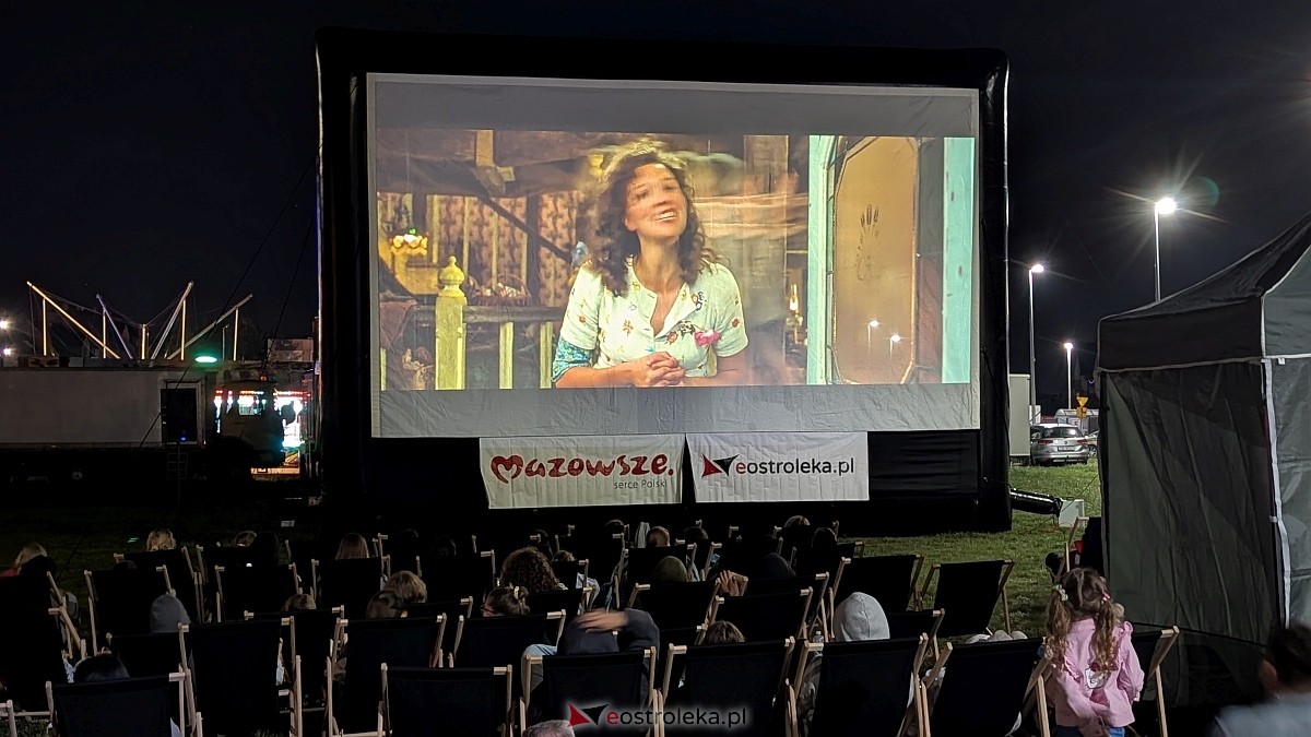 Letnie Kino Plenerowe [08.08.2025] - zdjęcie #7 - eOstroleka.pl