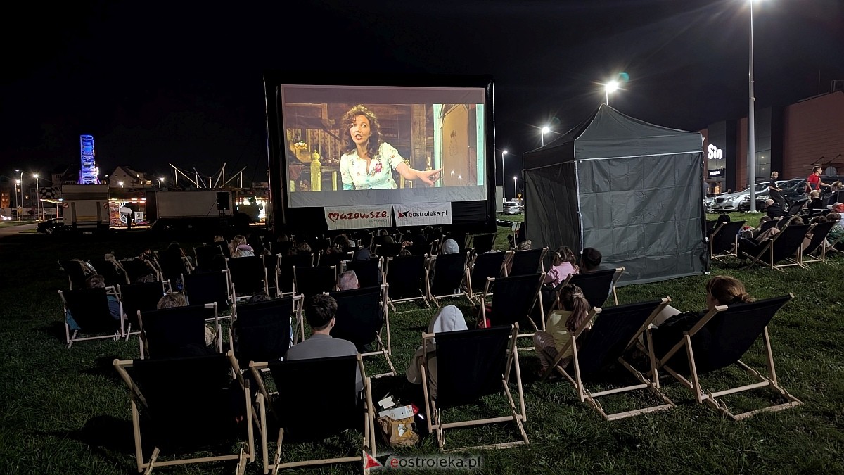 Letnie Kino Plenerowe [08.08.2025] - zdjęcie #4 - eOstroleka.pl