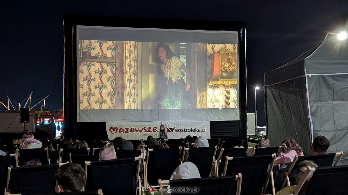 Letnie Kino Plenerowe [08.08.2025] - zdjęcie #1 - eOstroleka.pl