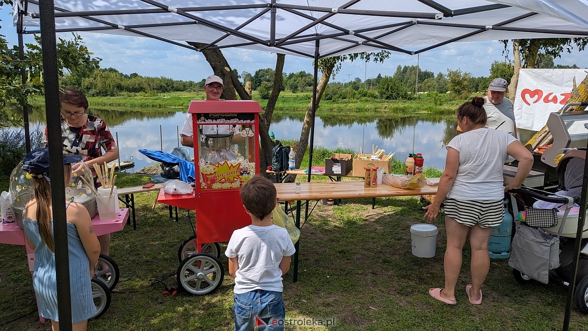 „Łączymy Pokolenia nad Narwią” – udana integracja sąsiedzka w Dzbeninie [09.08.2025] - zdjęcie #38 - eOstroleka.pl