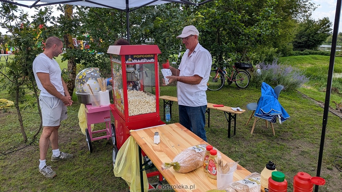 „Łączymy Pokolenia nad Narwią” – udana integracja sąsiedzka w Dzbeninie [09.08.2025] - zdjęcie #30 - eOstroleka.pl