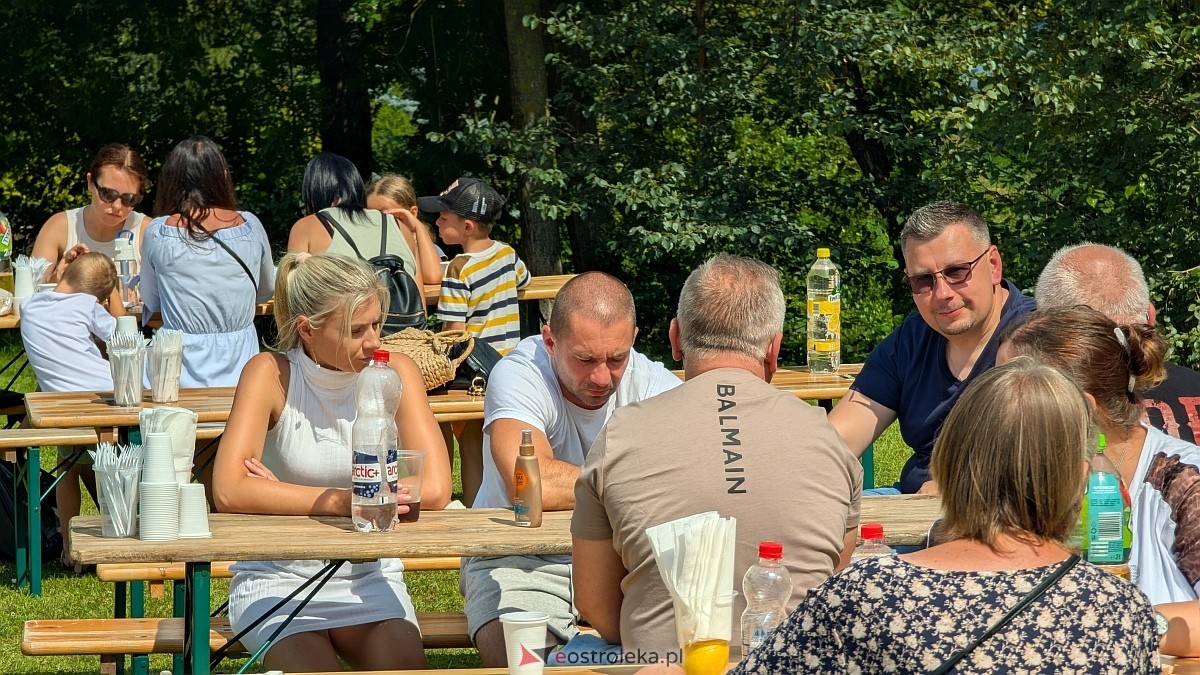 „Łączymy Pokolenia nad Narwią” – udana integracja sąsiedzka w Dzbeninie [09.08.2025] - zdjęcie #9 - eOstroleka.pl