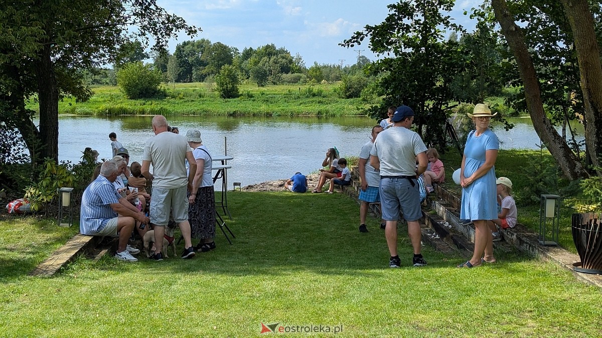 „Łączymy Pokolenia nad Narwią” – udana integracja sąsiedzka w Dzbeninie [09.08.2025] - zdjęcie #7 - eOstroleka.pl