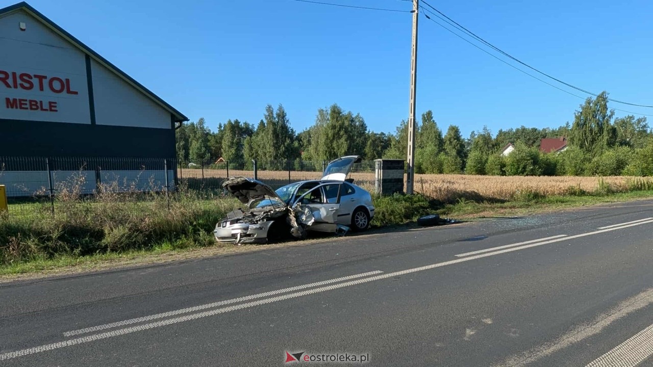 Wypadek w Łęgu Starościńskim [11.08.2025] - zdjęcie #14 - eOstroleka.pl