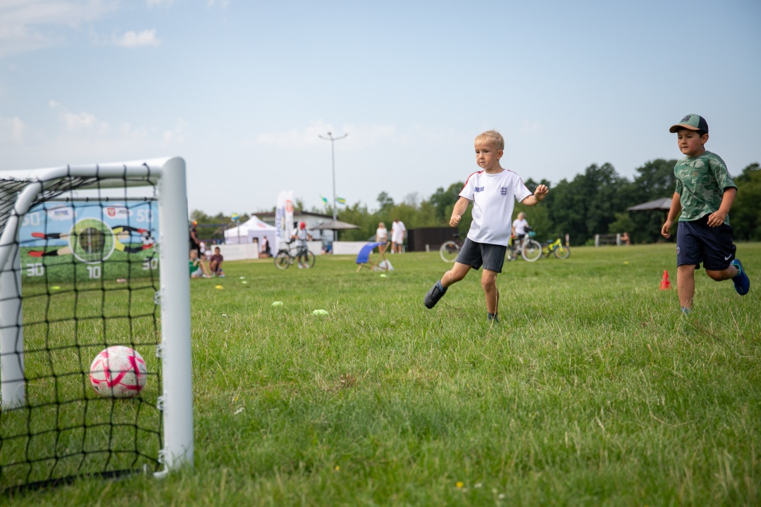 Sportowa niedziela nad Narwią [10.08.2025] - zdjęcie #219 - eOstroleka.pl