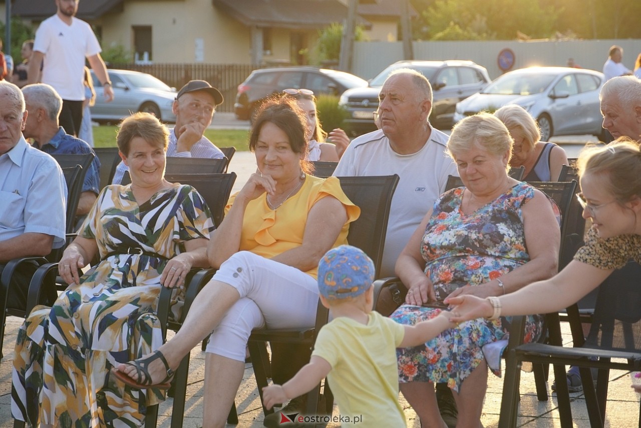 Potańcówka w Troszynie [15.08.2025] - zdjęcie #102 - eOstroleka.pl