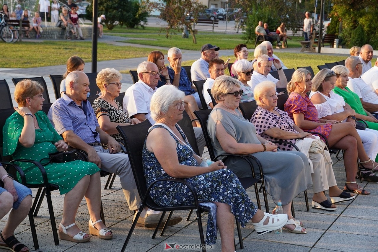 Potańcówka w Troszynie [15.08.2025] - zdjęcie #93 - eOstroleka.pl