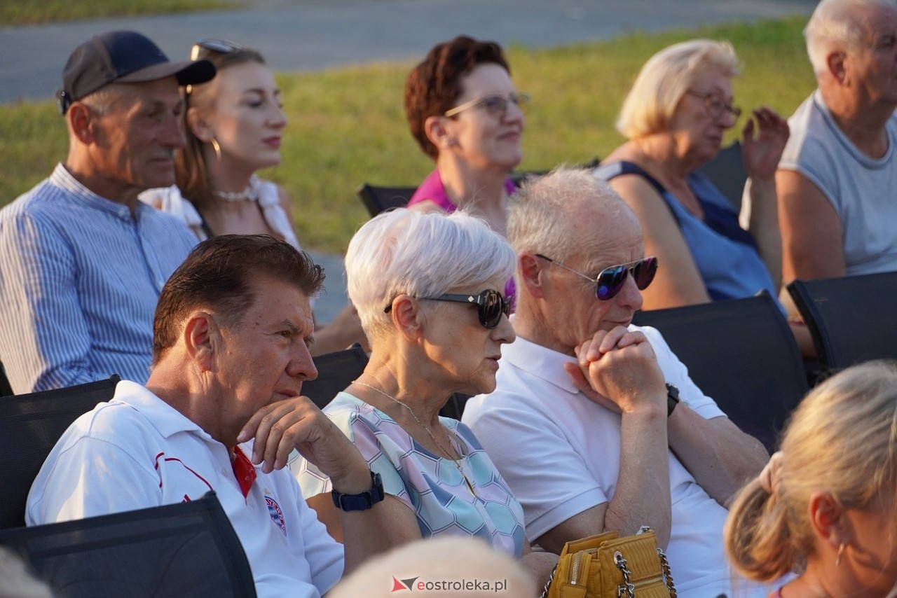 Potańcówka w Troszynie [15.08.2025] - zdjęcie #75 - eOstroleka.pl