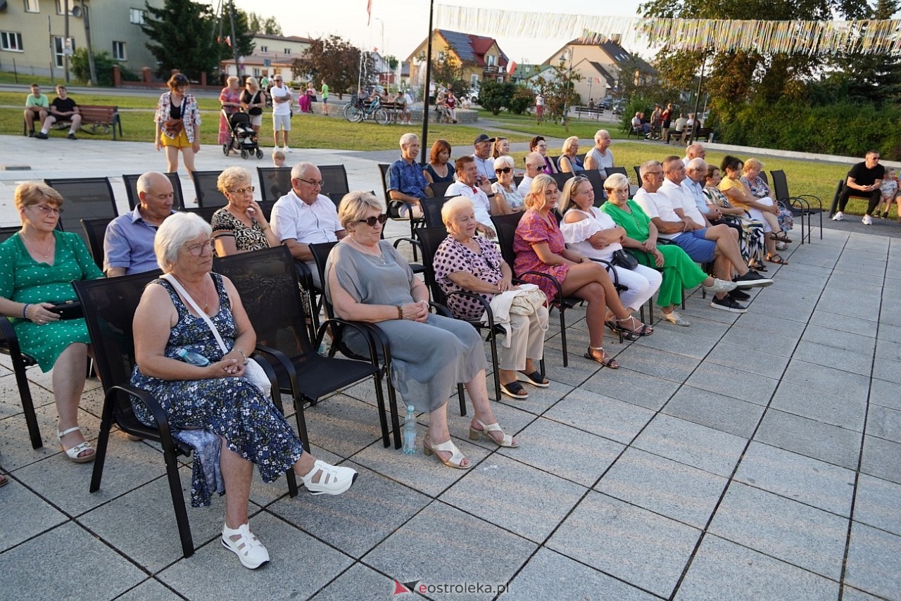 Potańcówka w Troszynie [15.08.2025] - zdjęcie #74 - eOstroleka.pl