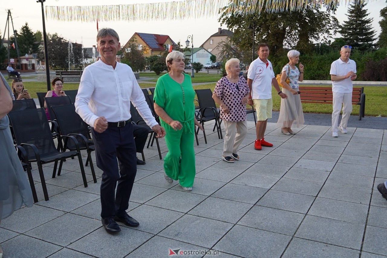 Potańcówka w Troszynie [15.08.2025] - zdjęcie #37 - eOstroleka.pl