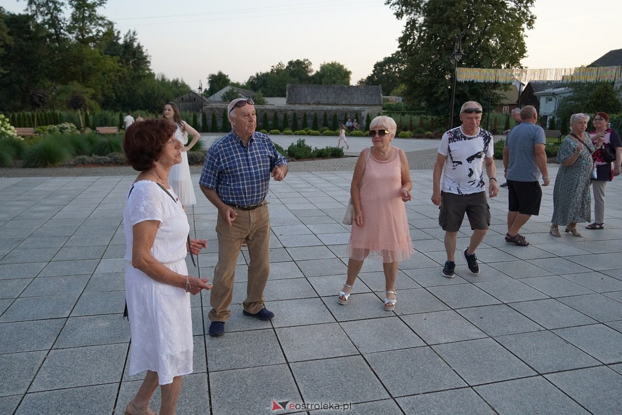 Potańcówka w Troszynie [15.08.2025] - zdjęcie #27 - eOstroleka.pl