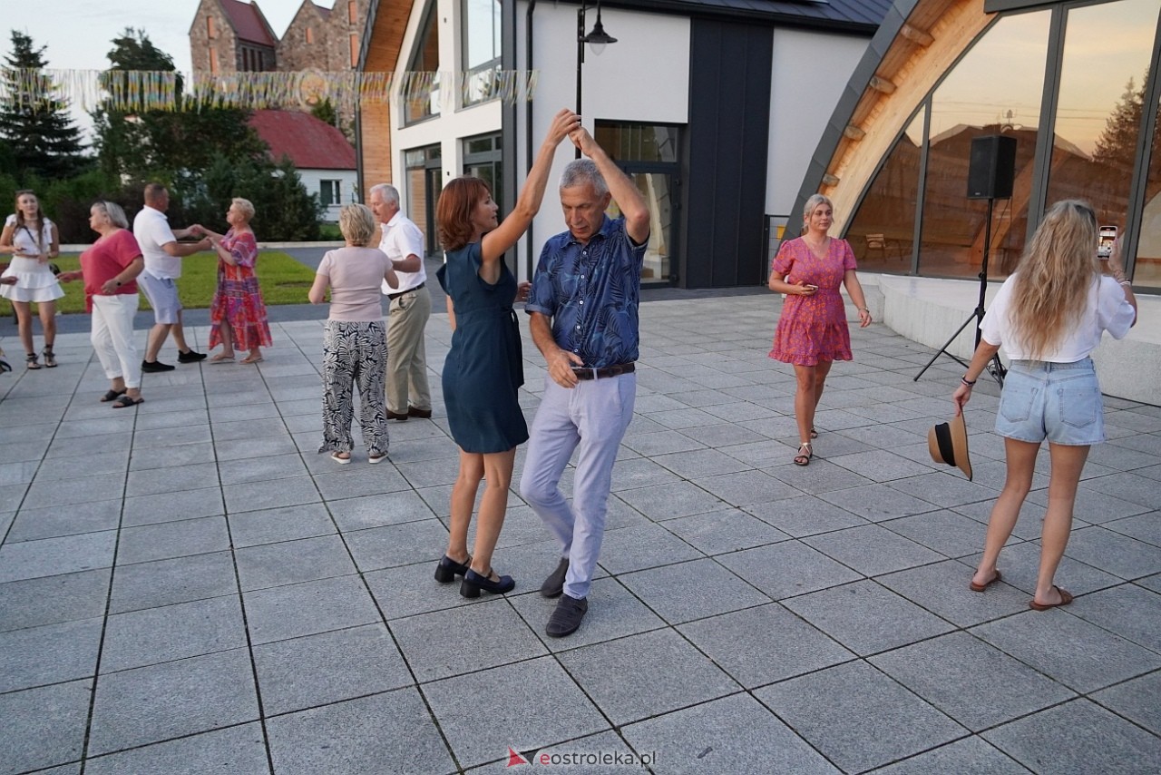 Potańcówka w Troszynie [15.08.2025] - zdjęcie #3 - eOstroleka.pl